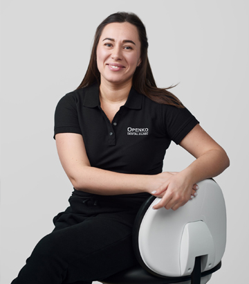 Опенько Євгенія: Лікар-стоматолог, терапевт, дитячий стоматолог
